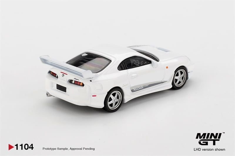  Mô hình xe Toyota Supra VeilSide Combat V-I White bản card tỉ lệ 1:64 MiniGT MGT01104 