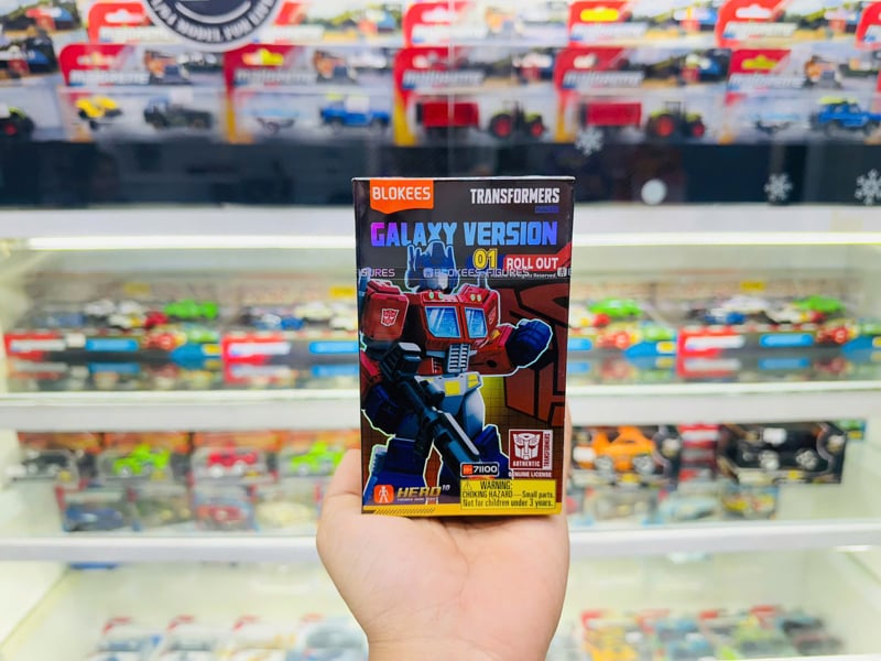  Mô hình lắp ráp Blokees Model Kits Transformers 71100 Galaxy Version 01 Roll out 
