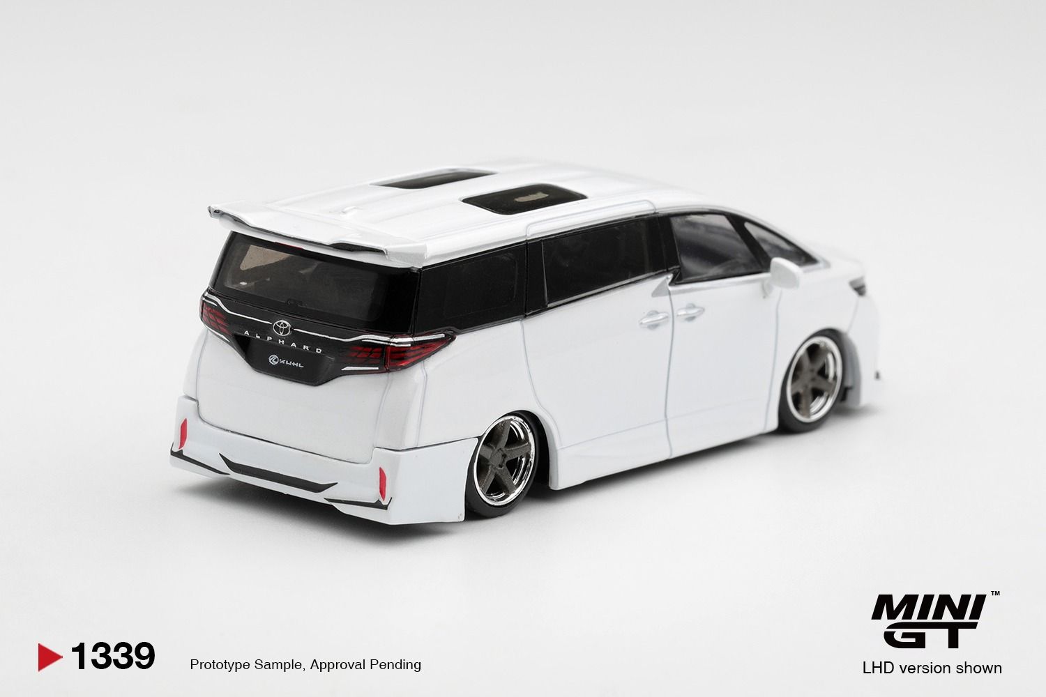  Mô hình xe Toyota Alphard 40 KUHL White bản card tỉ lệ 1:64 MiniGT MGT01339-BL 