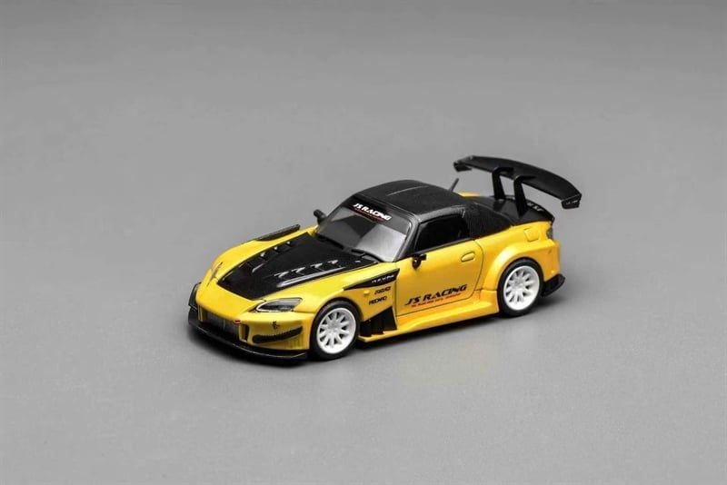  Mô hình xe Honda S2000 J'S Racing New Indy Yellow Pearl tỉ lệ 1:64 Motorhelix M65146 