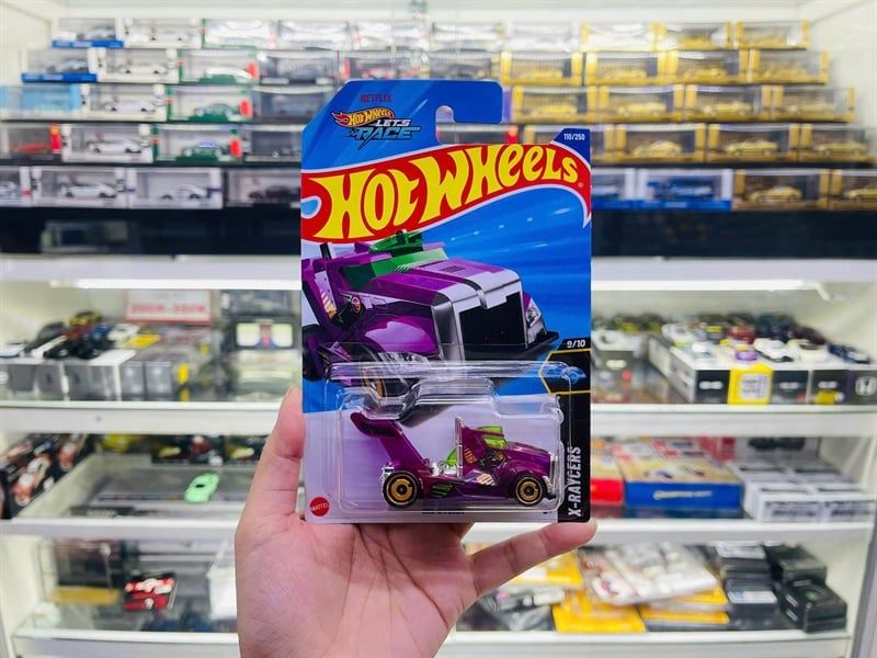  Mô hình xe Rig Storm Treasure Hunt Hotwheels kim loại có bản quyền chính hãng tỉ lệ 1:64 C4982-TH 