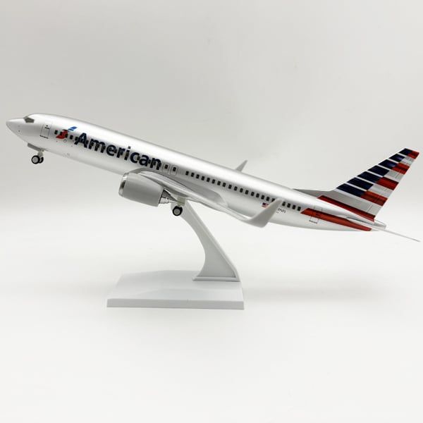  Mô hình máy bay American Airlines B737 30CM MB30067 
