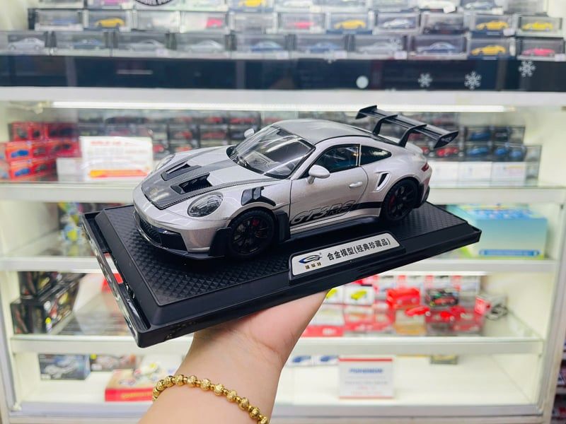  Xe ô tô mô hình bằng hợp kim và nhựa Pors 911 GT3 RS  Tỉ Lệ 1:24 Alloy model OT24136 