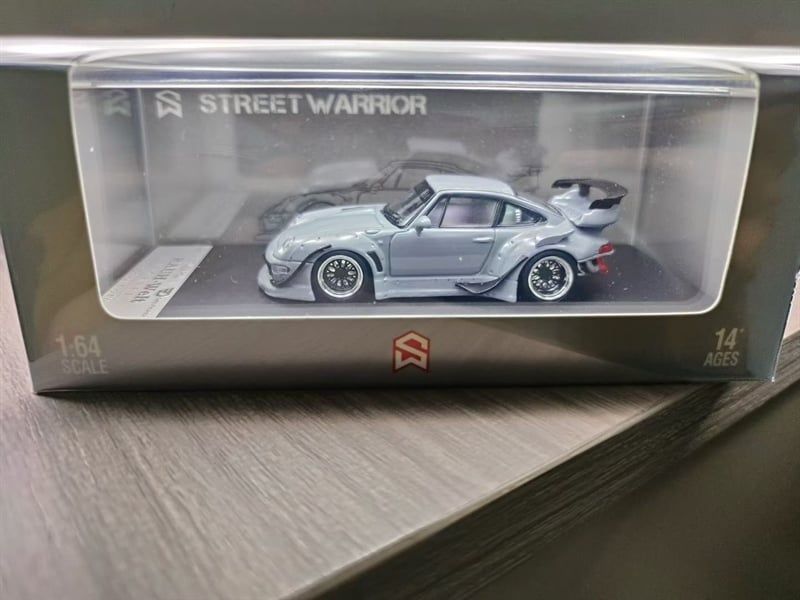  Mô hình xe Porsche Rauth Welt RWB 993 Grey tỉ lệ 1:64 Street Warrior OT64767 