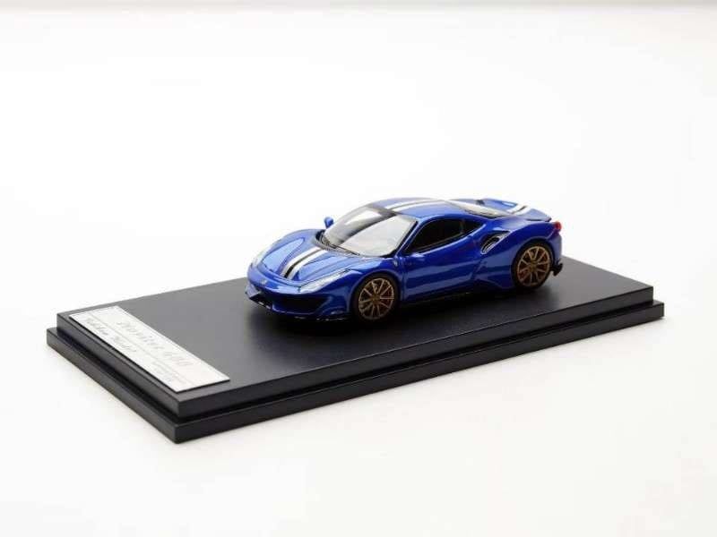 Mô hình xe Ferrari 488 Pista Electric Blue tỉ lệ 1:64 Stance Hunters OT64616 