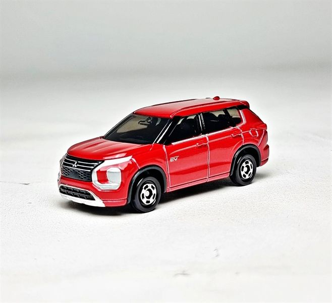  Mô hình xe Mitsubishi Outlander Phev No.10-8 tỉ lệ 1:64 Tomica 188278 