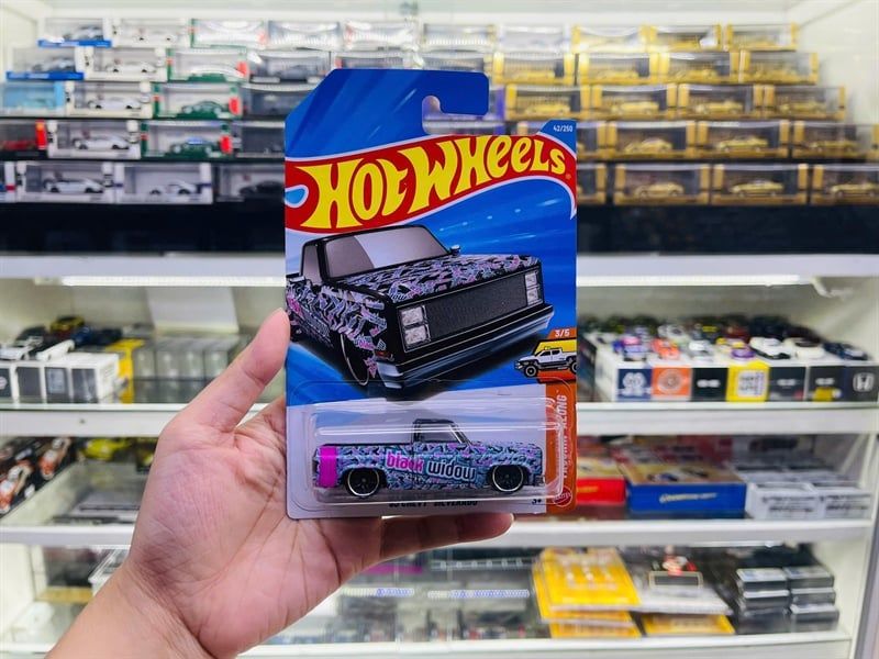  Mô hình xe tải Chevrolet Chevy silverado 83 Hotwheels kim loại có bản quyền chính hãng tỉ lệ 1:64 C4982-CV 