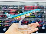  Mô hình máy bay Croatia Airlines Airbus A220-300 kích thước 16cm MB16225 