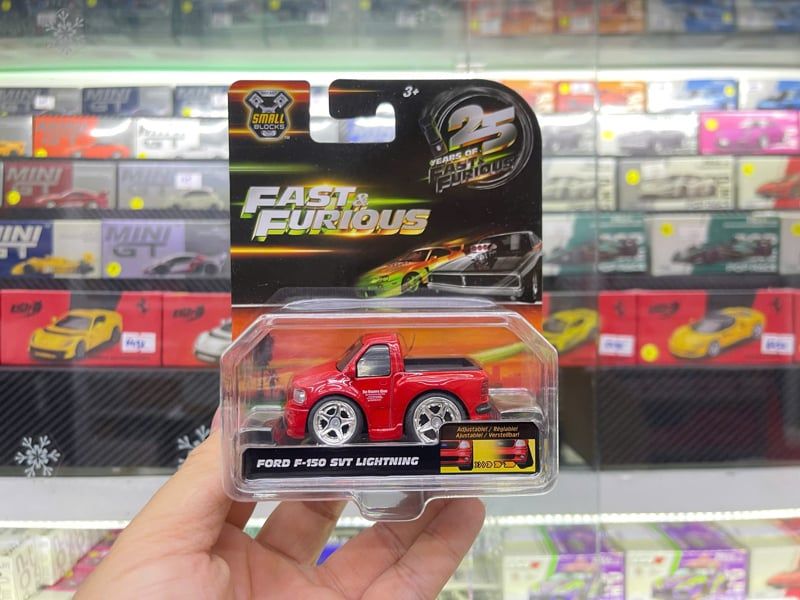  Đồ chơi xe mô hình JADA TOYS 1:43 Small Blocks - Ford F150 SVT Lightning 24126A 