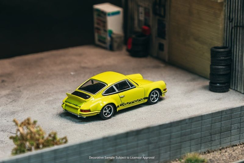  Mô hình xe Porsche 911 Carrera RS 2.7 Lightweight - Yellow tỉ lệ 1:64 Tarmac Works Schuco T64S-023-YL 