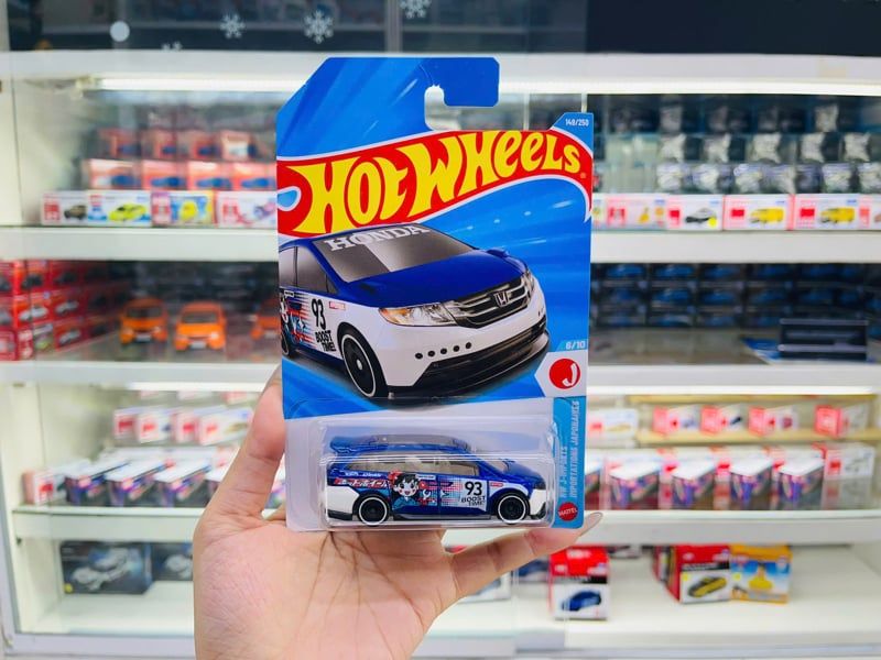  Mô hình xe Honda Odyssey white blue GReddy Hot Wheels kim loại có bản quyền chính hãng tỉ lệ 1:64 C4982-HD 