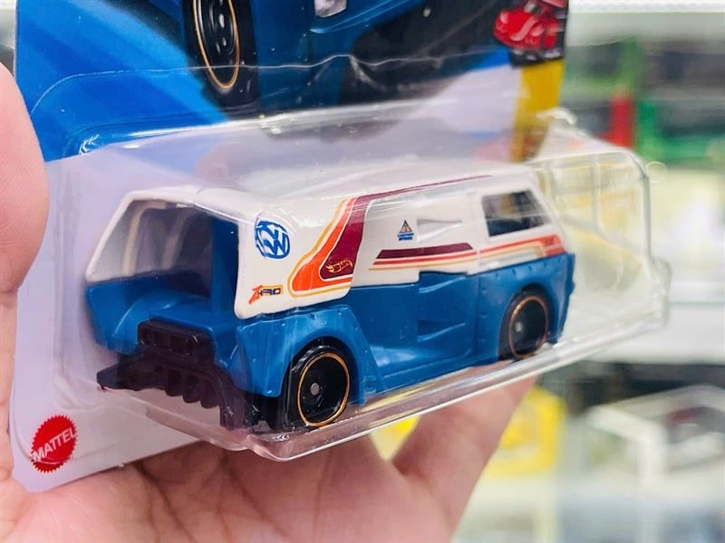  Mô hình xe Volkswagen VW T3 custom Hotwheels kim loại có bản quyền chính hãng tỉ lệ 1:64 C4982-VW 
