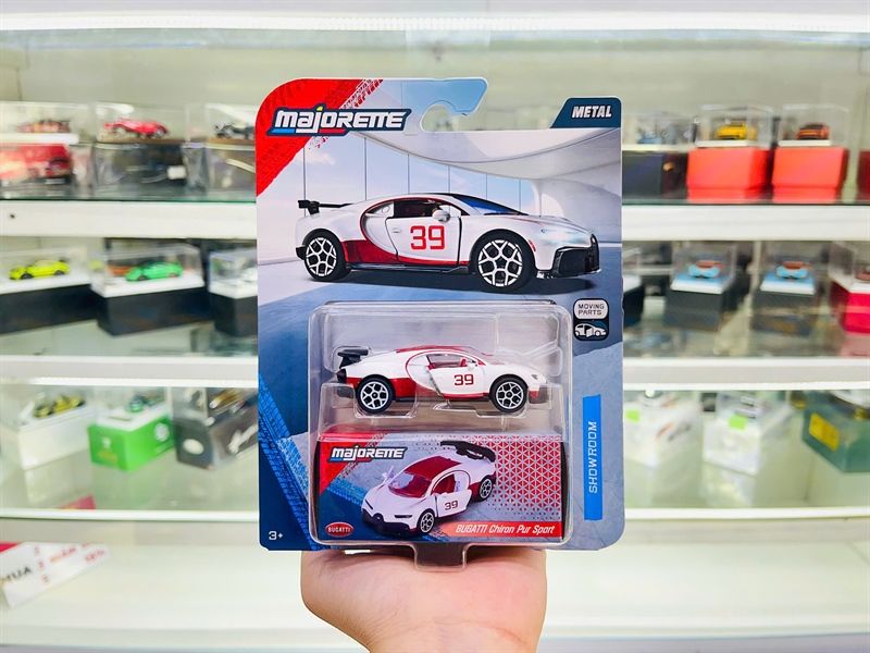  Mô hình xe Showroom deluxe Bugatti Chiron Pur Sport tỉ lệ 1:64 Majorette 8502001000 