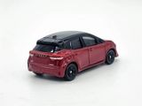  Mô hình xe No.47-09 Nissan Note Aura SP 25 tỉ lệ 1:63 Tomica 950547 