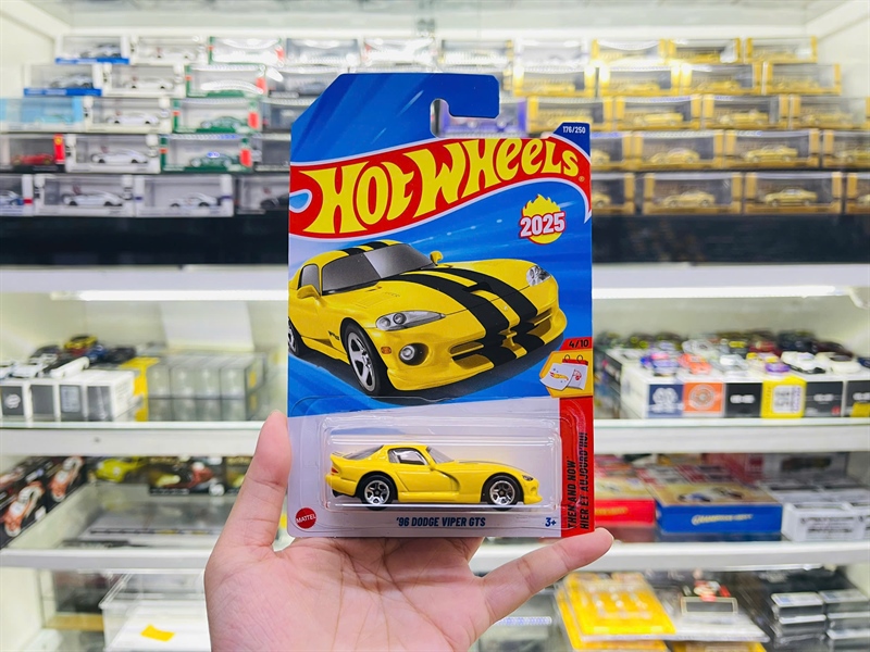  Mô hình xe Dodge Viper GTS '96 Hotwheels kim loại có bản quyền chính hãng tỉ lệ 1:64 C4982-DO 