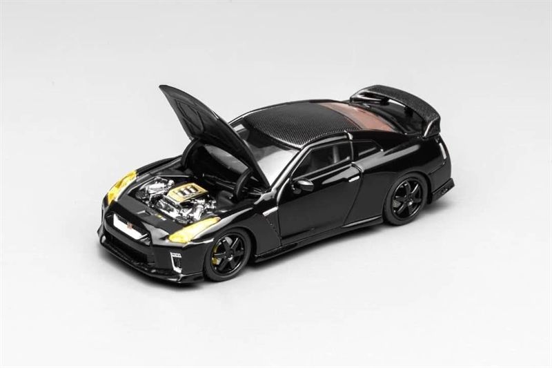  Mô hình xe ô tô Nissan GTR R35 customize Headlights tỉ lệ 1:64 Motorhelix M63517 