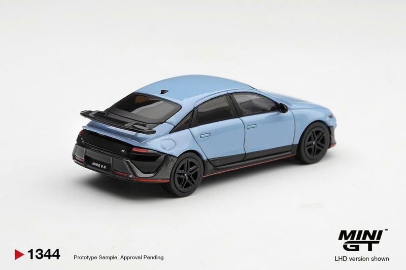  Mô hình xe Hyundai Ioniq 6 N Performance Blue Pearl tỉ lệ 1:64 MiniGT MGT01344 