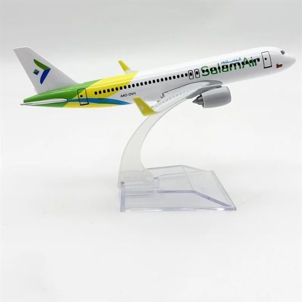  Mô hình máy bay SalamAir Airlines Muscat (ASAAS) Airbus A320-200 16cm MB16221 