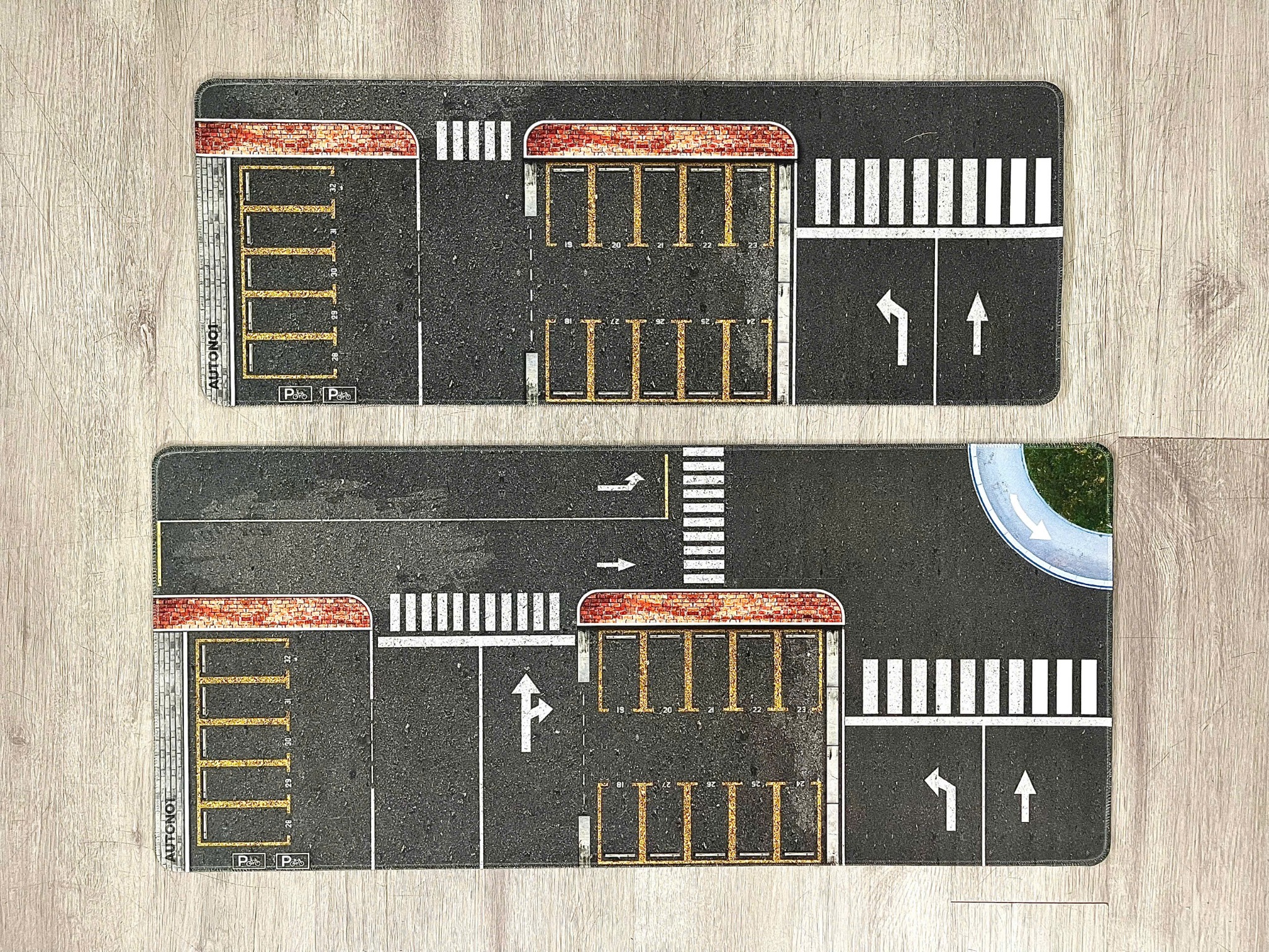  Phụ kiện thảm sa bàn chống trượt mô phỏng diorama bãi đỗ xe/ Parking lot nhiều kích thước cho mô hình xe 1:64 Autono1 PT003 