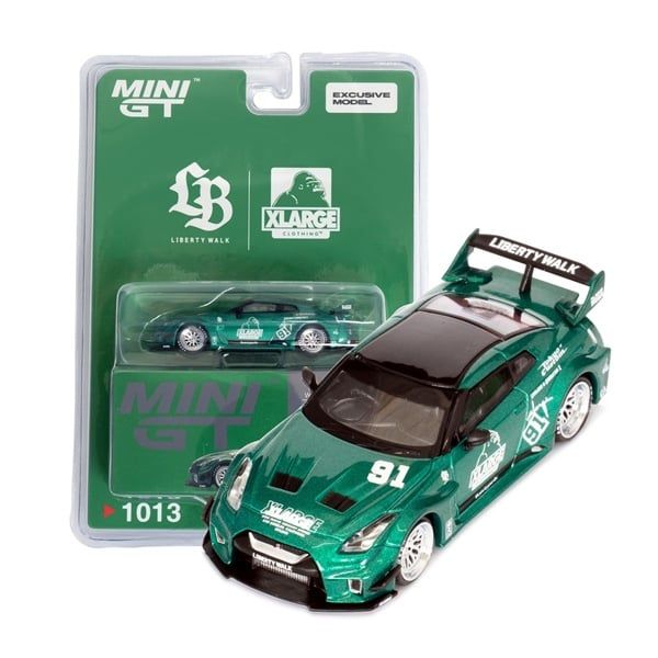  Mô hình xe Nissan R35GT LB-Silhouette WORKS/ LB Blister green Packaging tỉ lệ 1:64 MiniGT x X-Large 