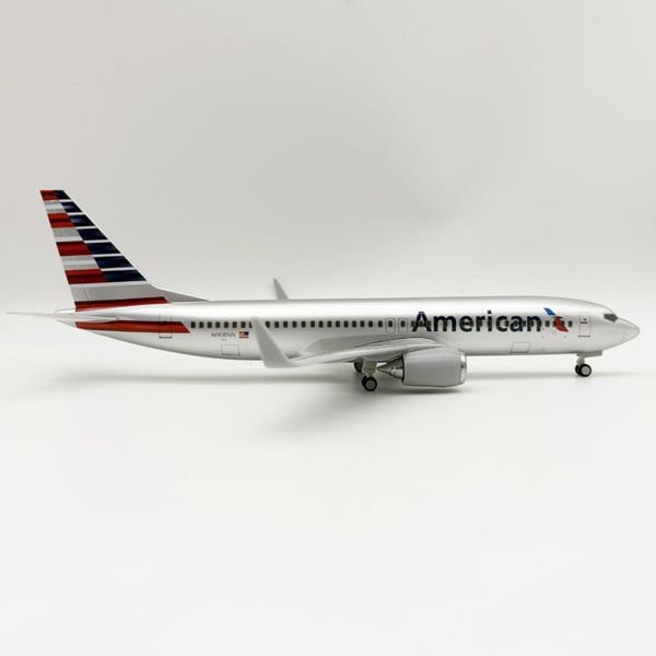  Mô hình máy bay American Airlines B737 30CM MB30067 