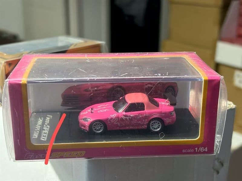  Mô hình xe Honda S2000 AP1 Soft Top FNF Suki Pink tỉ lệ 1:64 Fast Speed OT64661 
