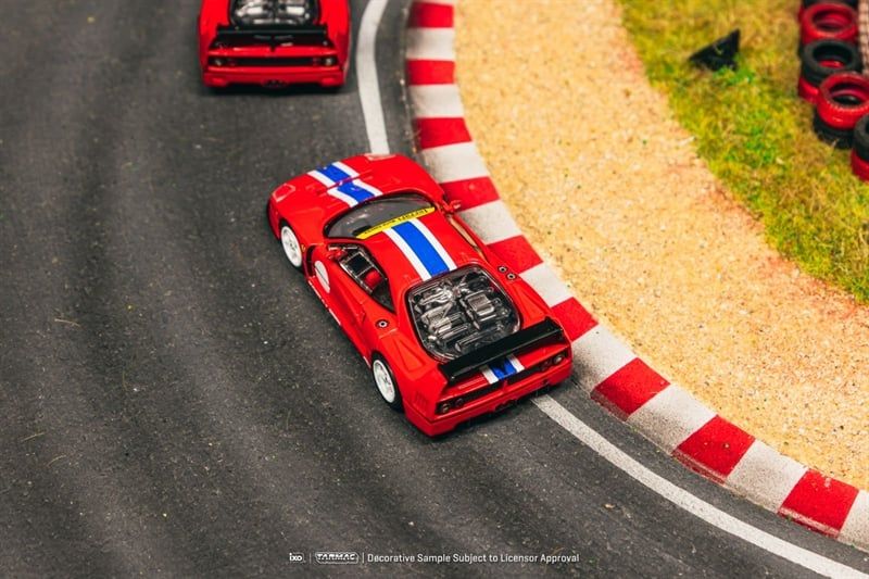  Mô hình xe Ferrari F40 LM Red tỉ lệ 1:64 Tarmac Works T64-075-RE2 