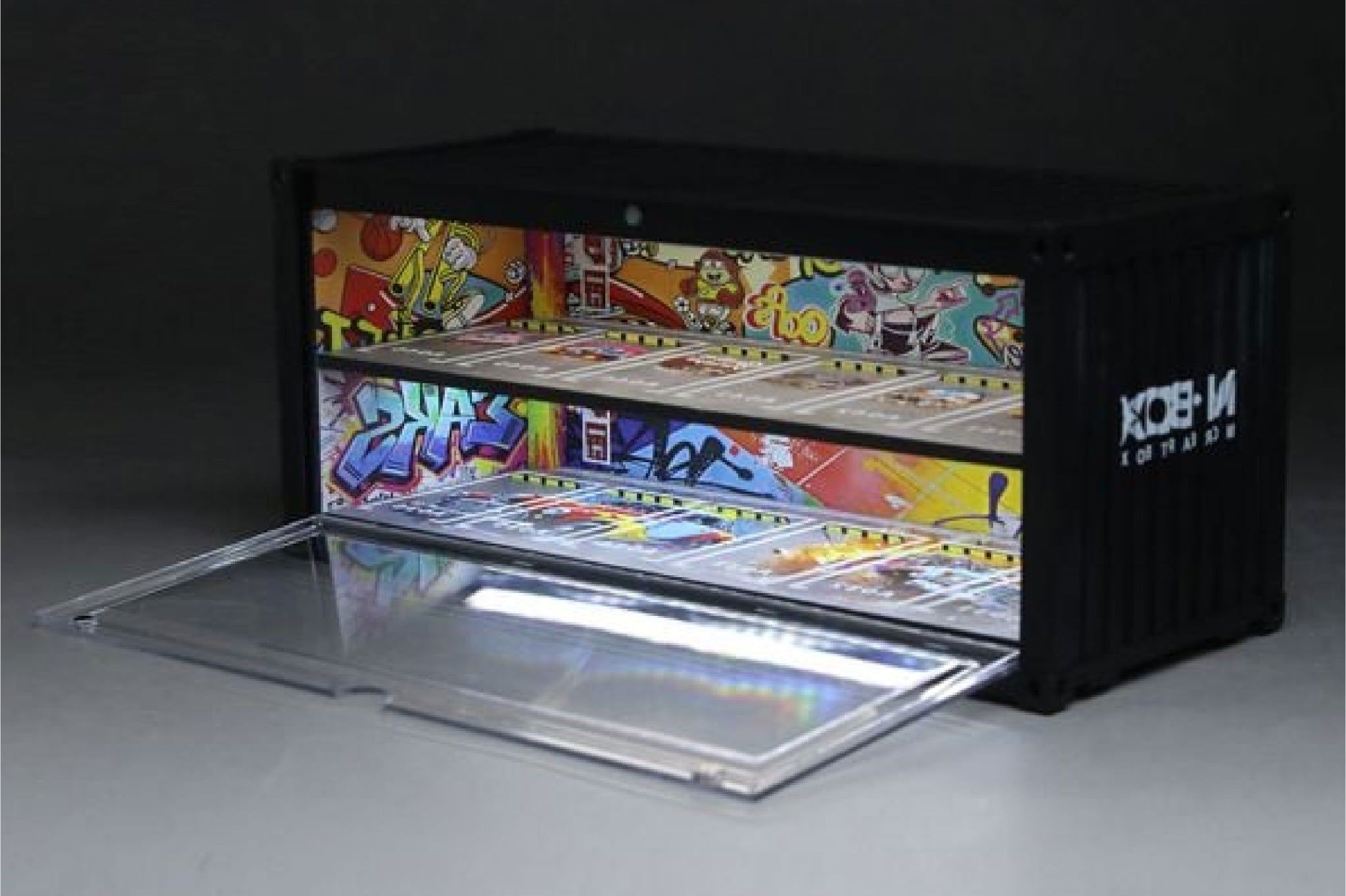  Hộp trưng bày container mô phỏng Bối cảnh chủ đề Graffiti có đèn kích thước 38.7x16x16.5cm tỉ lệ 1:64 MoreArt box M-Box MB400319 