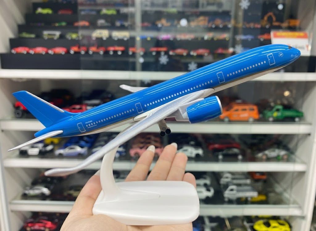  Mô hình máy bay VN Airlines VN-A886 Airbus A350-900 20cm MB20010 