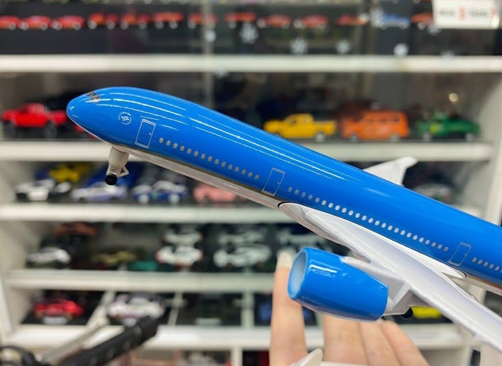  Mô hình máy bay VN Airlines VN-A886 Airbus A350-900 20cm MB20010 