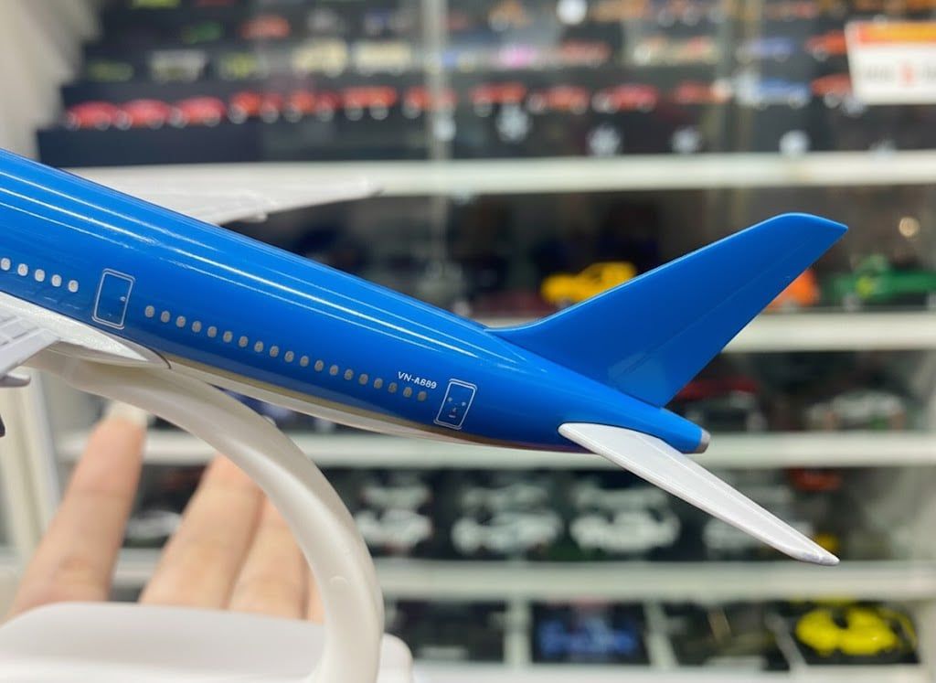 Mô hình máy bay VN Airlines VN-A886 Airbus A350-900 20cm MB20010 
