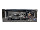  Mô hình xe RWB Body Kit Nardo Grey With 1/18 Akira Nakai Figure tỉ lệ 1:18 Solido x American Diorama S1807517 