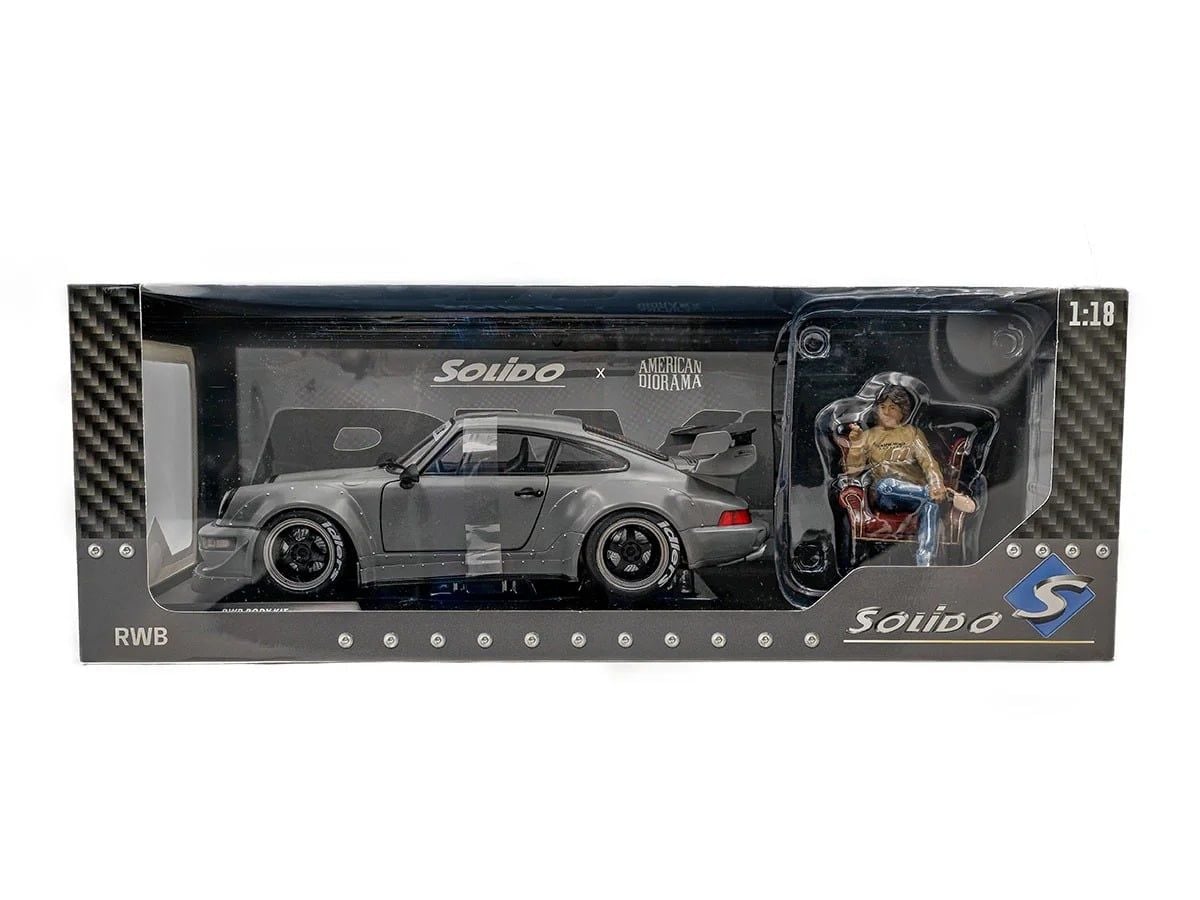  Mô hình xe RWB Body Kit Nardo Grey With 1/18 Akira Nakai Figure tỉ lệ 1:18 Solido x American Diorama S1807517 