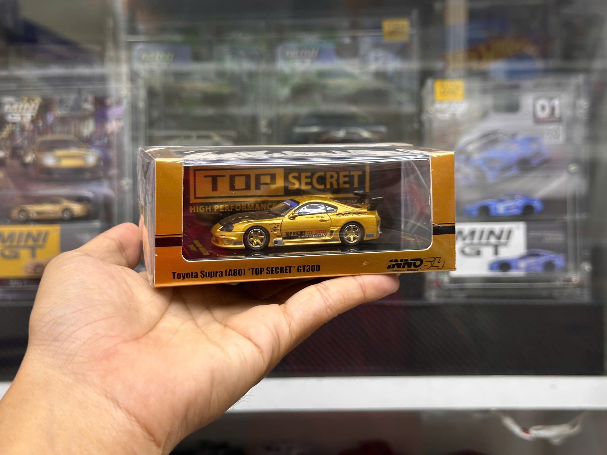  Mô hình xe Toyota Supra A80 Top secret GT300 tỉ lệ 1:64 Inno64 model IN64-A80TS-GOLD 