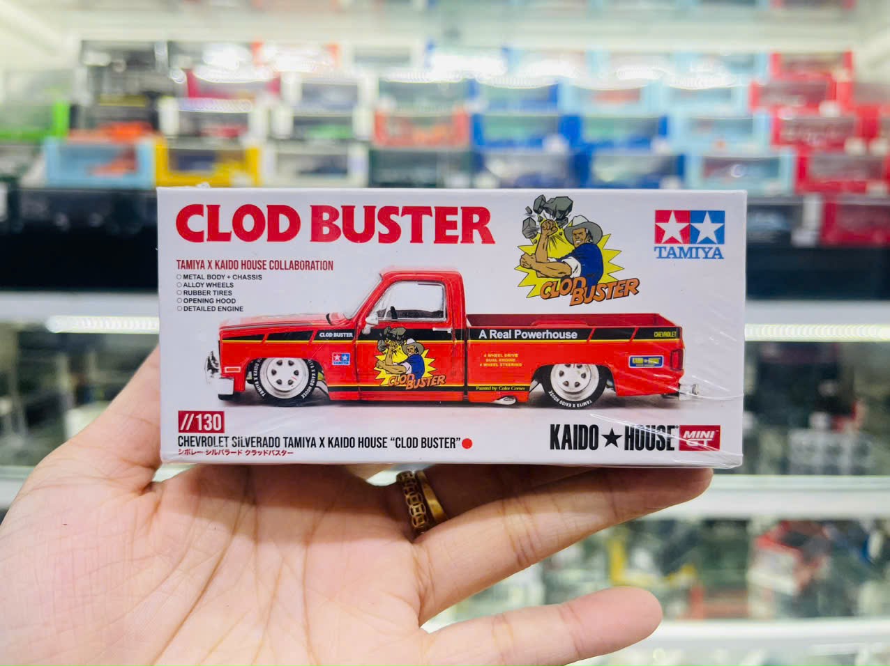  Mô hình xe Chevrolet Silverado TAMIYA tỉ lệ 1:64 Kaido House KHMG130 