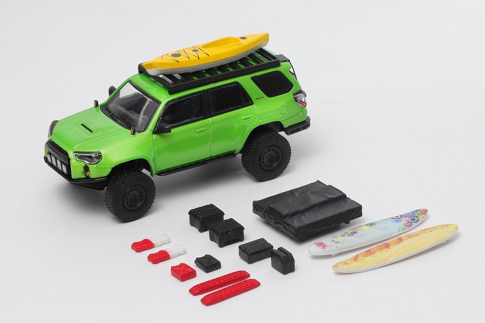  Mô hình xe bán tải Toyota 4 Runner Heavy Dutty Modified Version with part tỉ lệ 1:64 GCD model KS-051 
