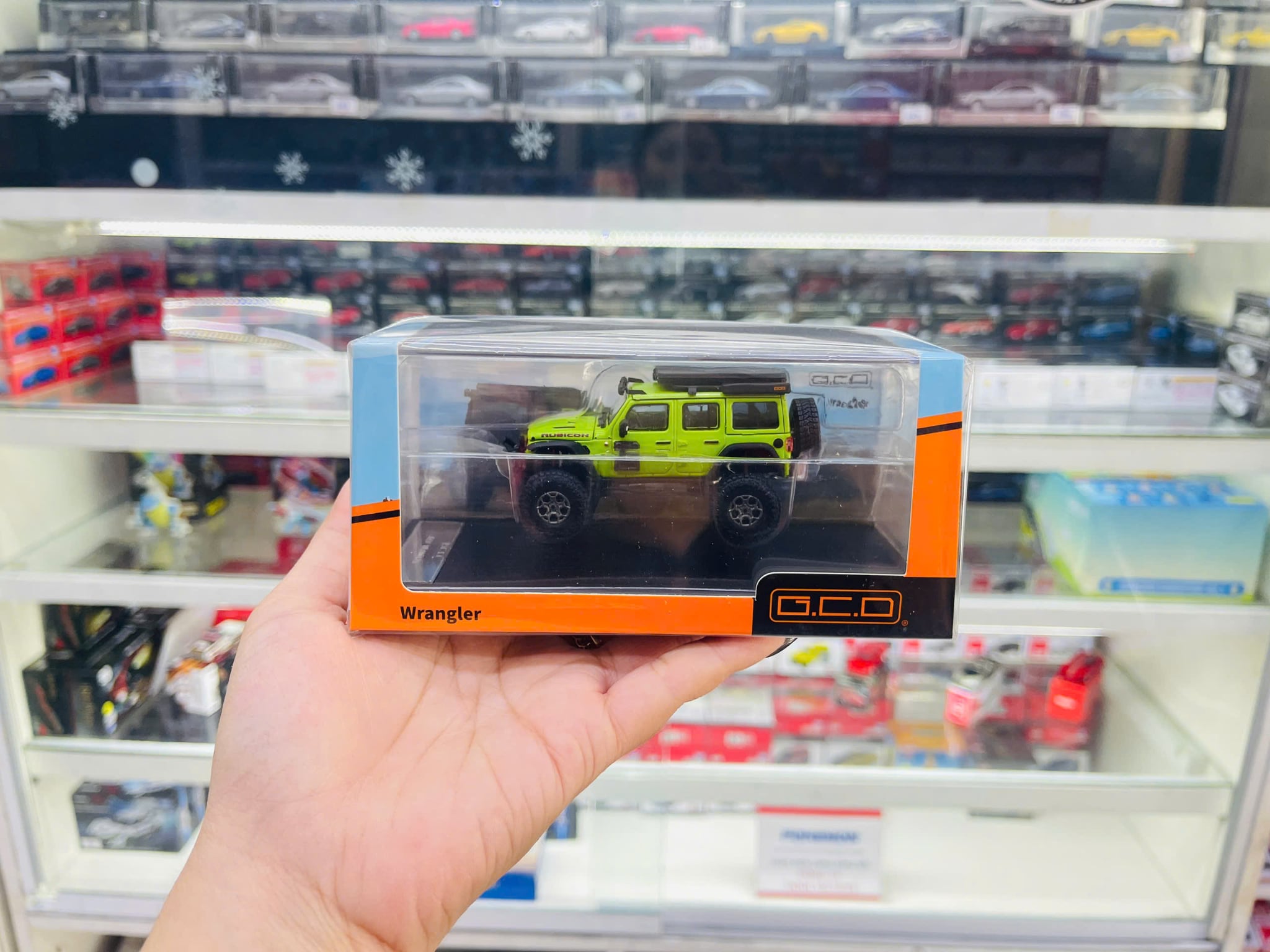  Mô hình xe Jeep Rubicon Off-Road Edition LHD tỉ lệ 1:64 GCD Model OT64867 