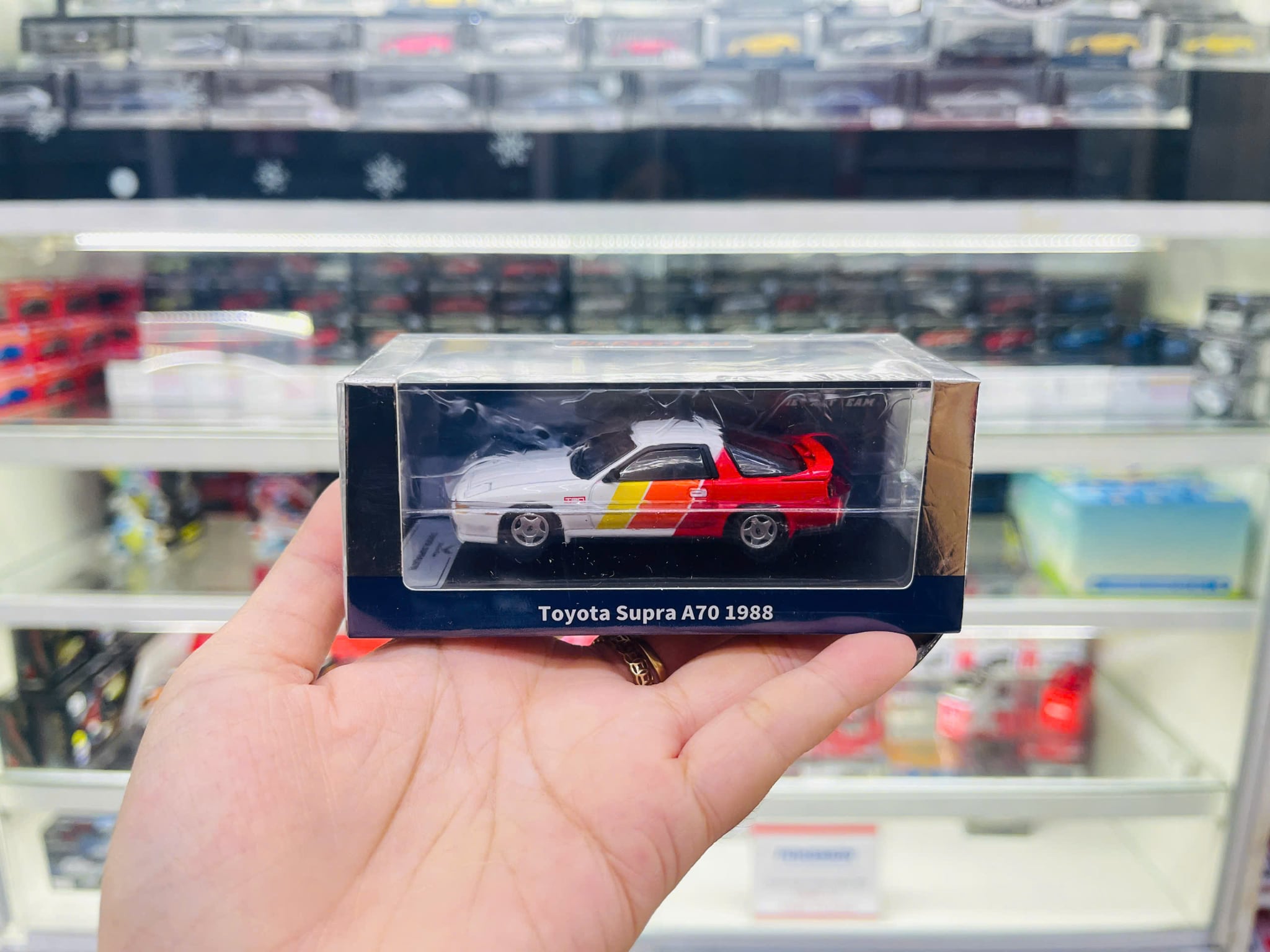  Toyota Supra A70 1988 TRD color tỉ lệ 1:64 DCT model LL-033-253 