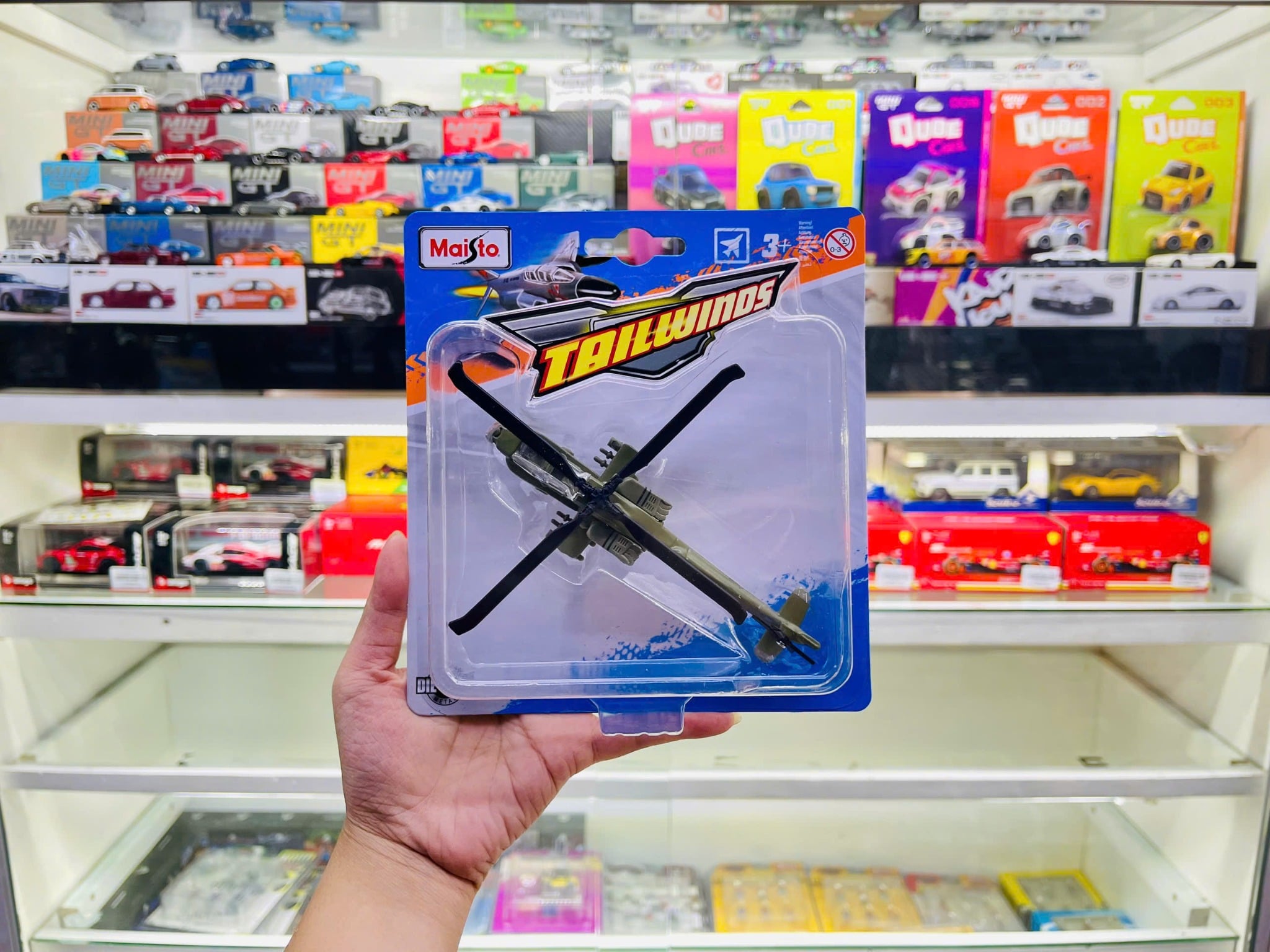  Mô hình máy bay #9805 AH-64 Apache - Flat medium Green 12 cm 14106 MB12008 