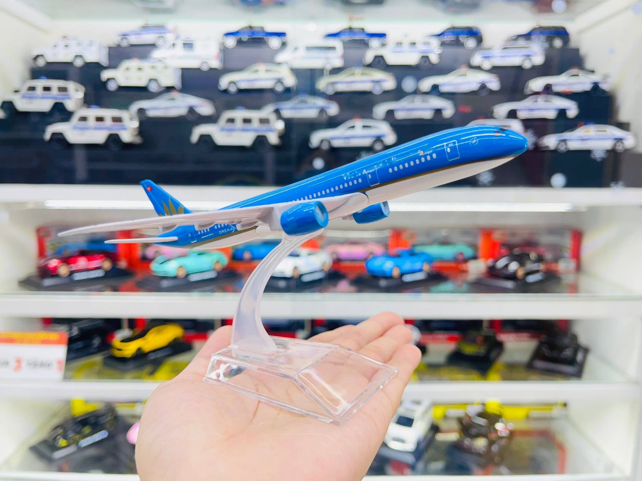 Mô hình máy bay VN Dreamliner Boeing B787-A862 16cm MB16085 