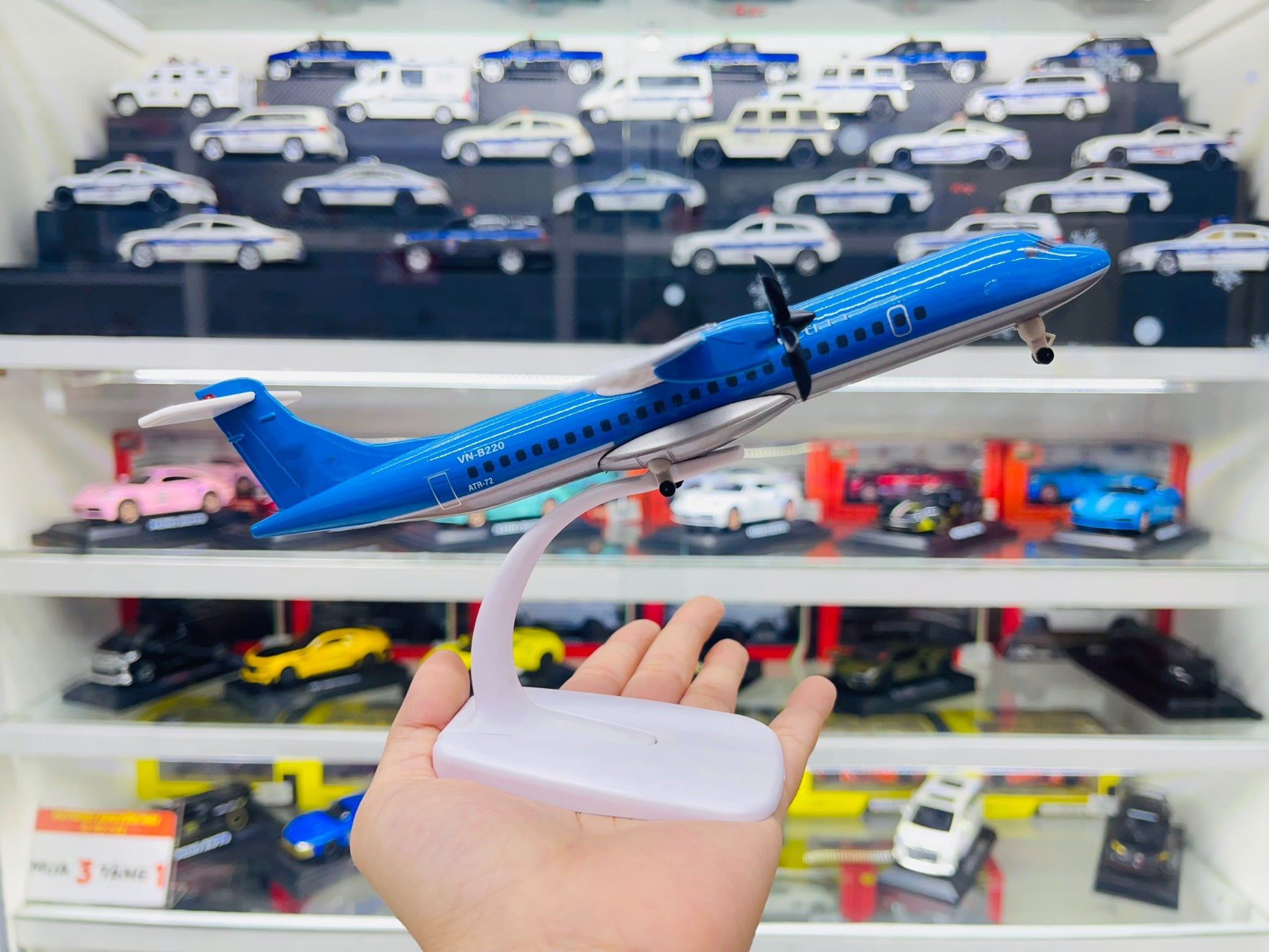  Mô hình máy bay cánh quạt VN ATR 20cm MB20069 