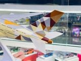  Mô hình máy bay Jason Tutu Etihad Airbus A380 Ả Rập 30cm MB30012 