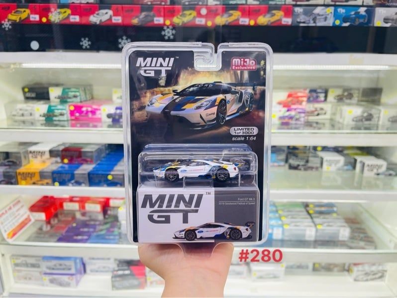  Mô hình xe Ford GT MK II 2019 Goodwood Festival of Speed tỉ lệ 1:64 MiniGT MGT00280 