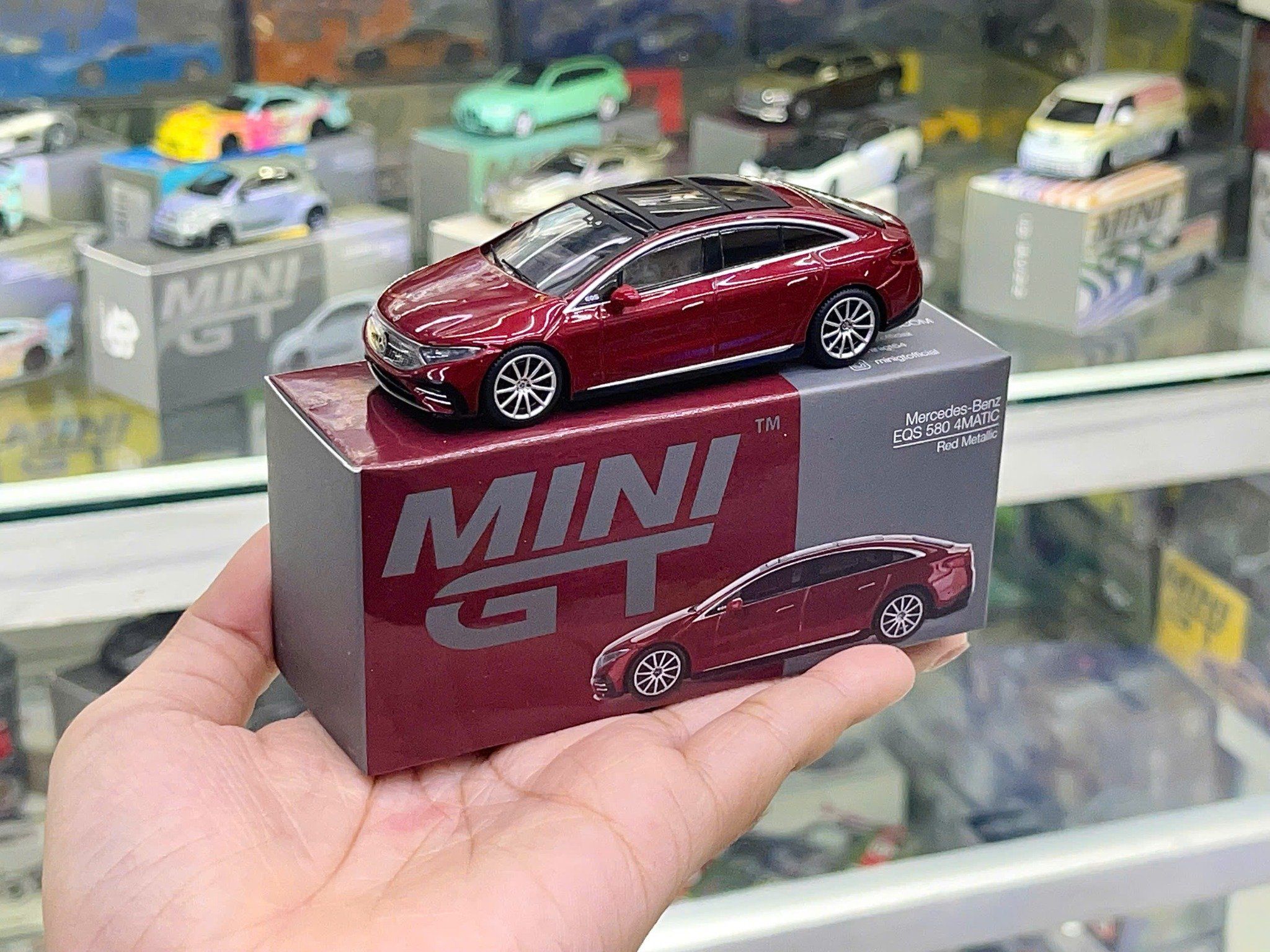  [Hàng Loose] Mô hình xe Mercedes-Benz EQS 580 4MATIC Red Metallic tỉ lệ 1:64 MiniGT MGT00970 
