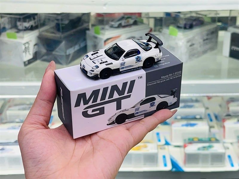  [Hàng Loose] Mô hình xe Mazda RX-7 (FD3S) Itosyoukai Rei-gouki with RE Amemiya tỉ lệ 1:64 MiniGT MGT00996-CH 
