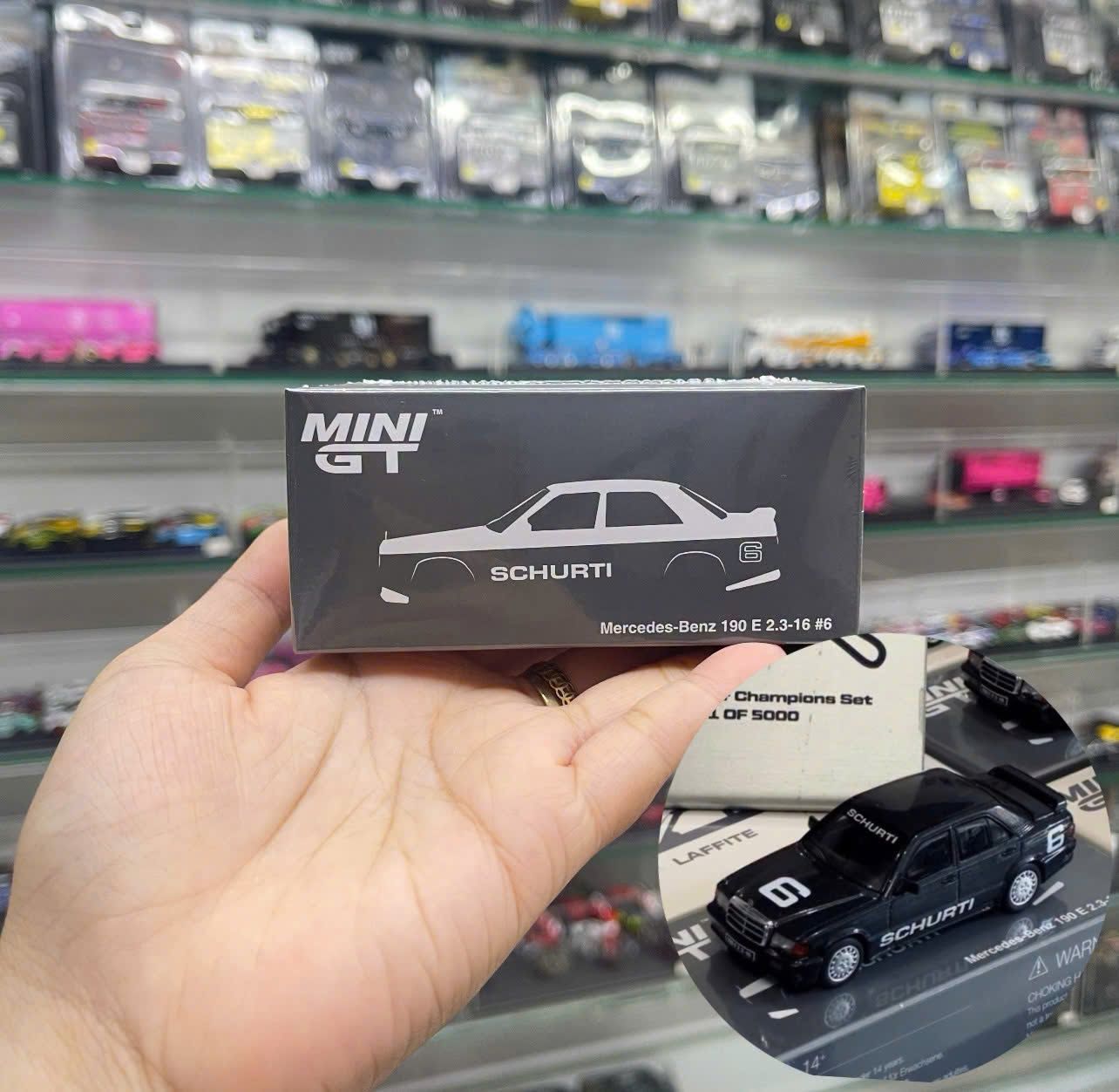  Mô hình xe Mercedes-Benz 190 E 2.3-16 - 1984 Nürburgring Race of Champions tỉ lệ 1:64 MiniGT MGTS0016 