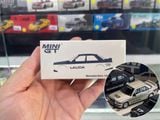  Mô hình xe Mercedes-Benz 190 E 2.3-16 - 1984 Nürburgring Race of Champions tỉ lệ 1:64 MiniGT MGTS0016 