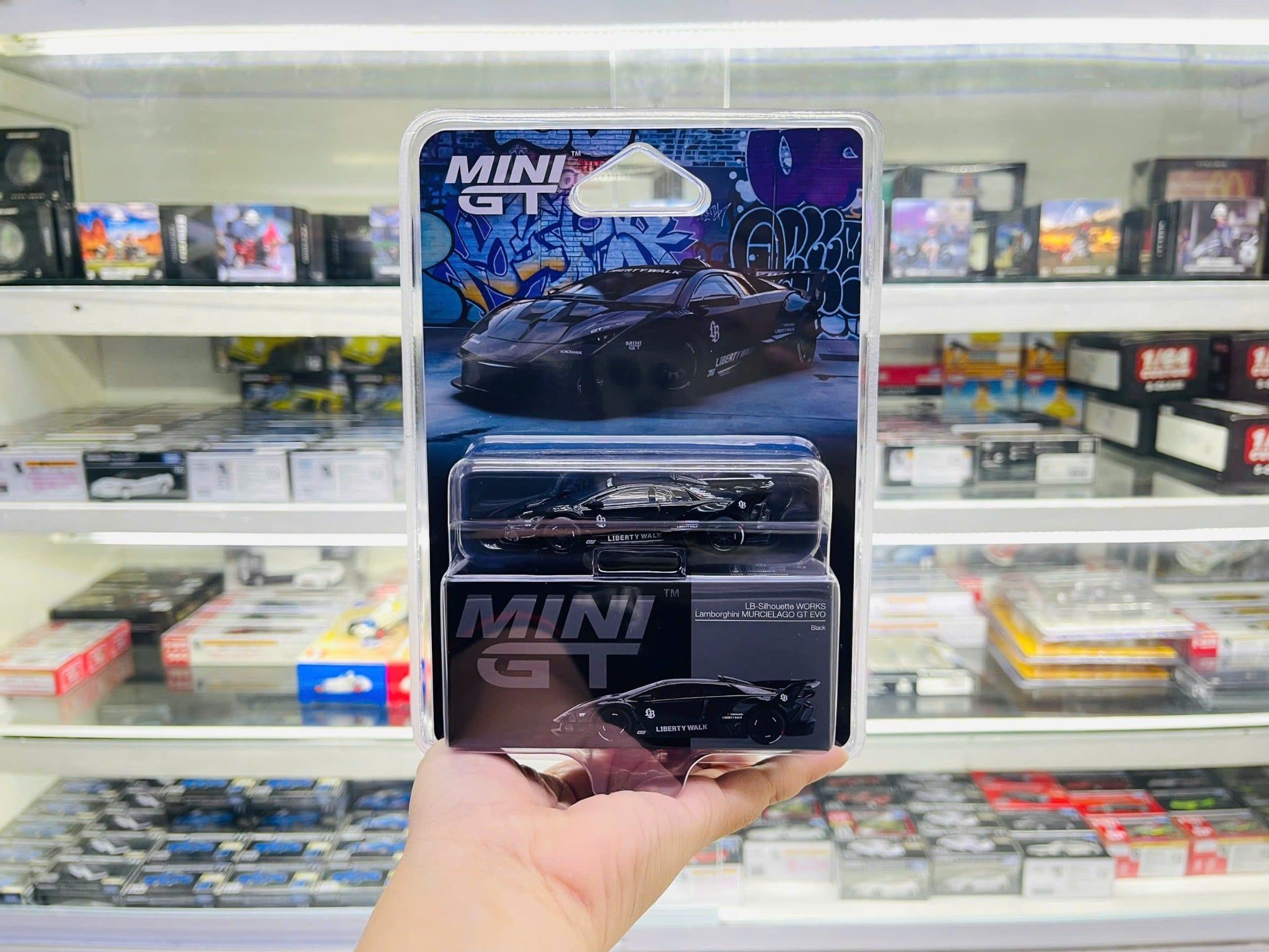 Mô hình xe Lamborghini LB-Silhouette WORKS MURCIELAGO GT Evo Black bản card tỉ lệ 1:64 MiniGT MGT01053 NO CHASE 