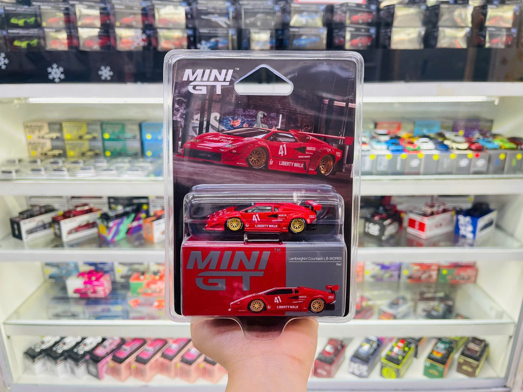  Mô hình xe ô tô Lamborghini Countach LB-WORKS Red bản card tỉ lệ 1:64 MiniGT MGT01100-BL NO CHASE CAR 