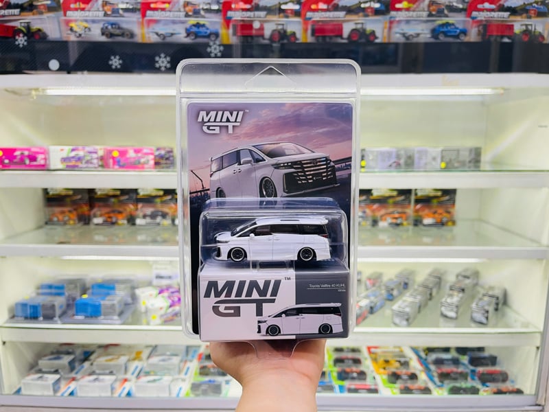 Mô hình xe Toyota Vellfire 40 KUHL White bản card tỉ lệ 1:64 MiniGT MGT01180 